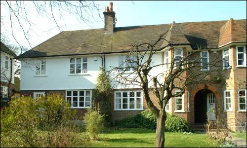 113-115 Erskine Hill